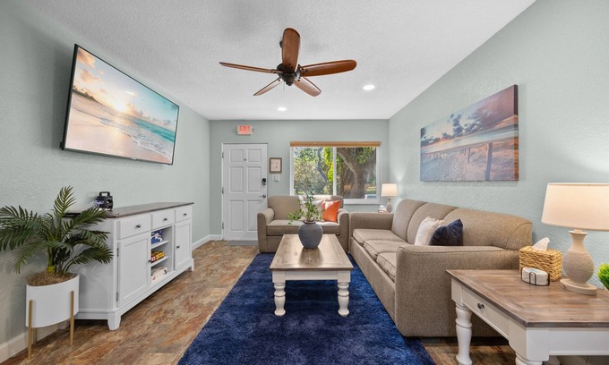 Cocoa Beach Cottage | Cozy Cocoa Beach 3BR 2BA | Pet Friendly | Fire Pit