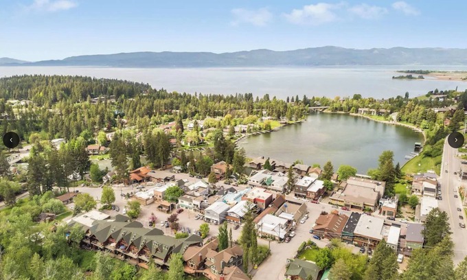 Bigfork Condo | Cozy Condo in the Heart of Downtown BigFork