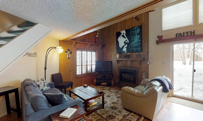 Pagosa Springs Condo | Cozy condo with WiFi, fireplace, & loft - close to golf, ski, & lakes