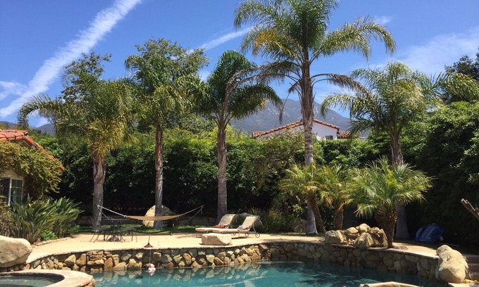 Montecito Cottage | ~*~Cozy Cottage in Montecito~*~Pet Friendly -Pool