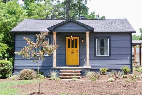 North Charlotte House | Cozy Cottage on Food Forest in the Heart of Charlotte