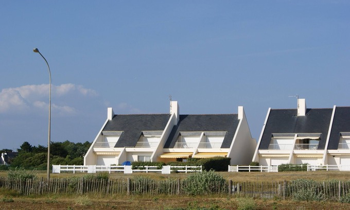 La Turballe House | Cozy cottage with stunning views of the Atlantic