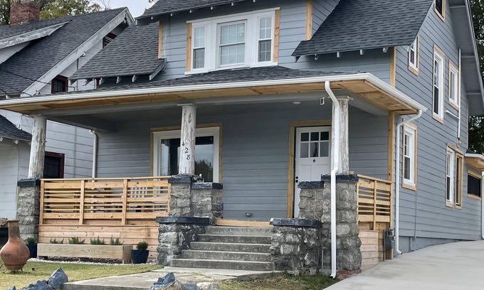 Rocky Mount House | Cozy Craftsman Close to Everything