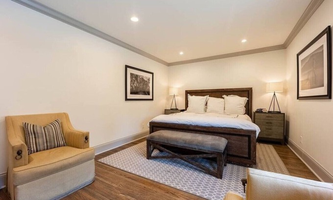 12 South House | Cozy Craftsman Escape: Steps to 12 th South!