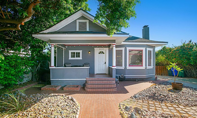 Grant Hill House | Cozy Craftsman: Sunny San Diego