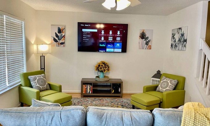 Greensboro House | Cozy Double Suite Townhome in Prime Location!