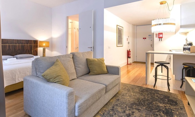 Chiado Apartment | Cozy Downtown Studio by LovelyStay