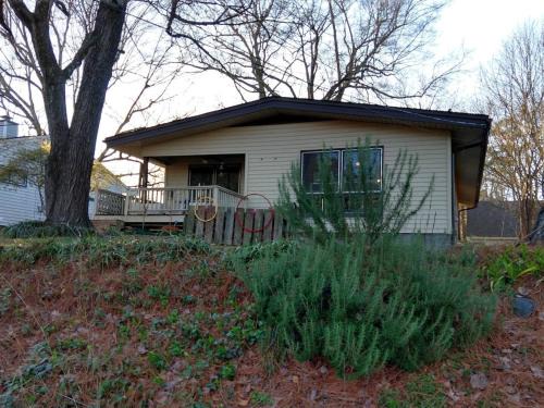 Duke Park House | Cozy Duke Park Retreat, Whole House