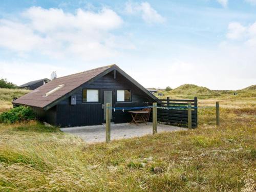 Haurvig House | Cozy Dune Cottage Retreat-By Traum