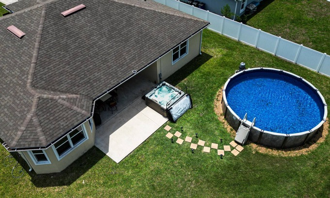 Palm Coast House | Cozy & Family-Friendly