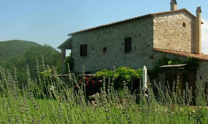 Castellina Marittima House | Cozy farmhouse with hills and sea view