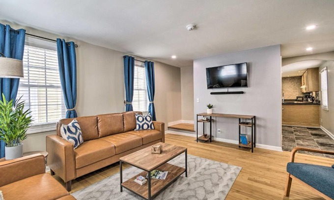 Canandaigua House | Cozy Finger Lakes Abode in Downtown Canandaigua!