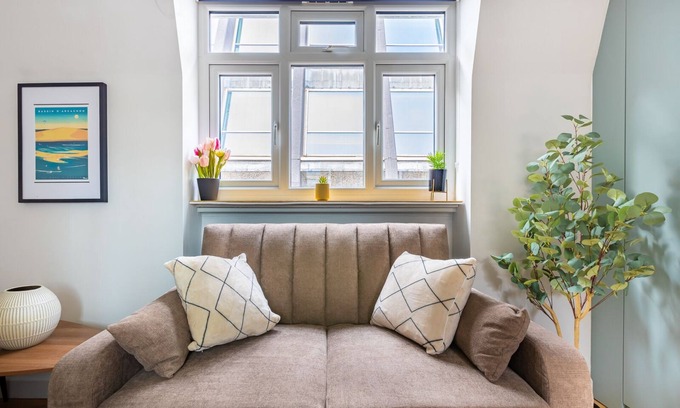 Castle Baynard Apartment | Cozy Flat In The Heart of London