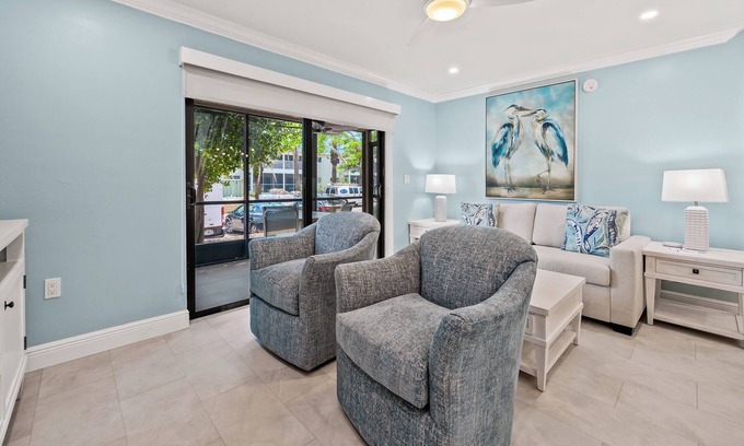 Sanibel Condo | Cozy Garden View 1 bedroom, 1 bath at Sanibel Moorings Resort #921