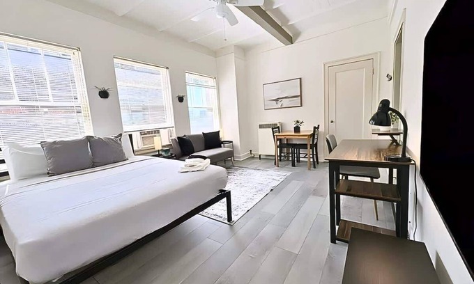Gold Coast Apartment | Cozy Gold Coast Studio Stay