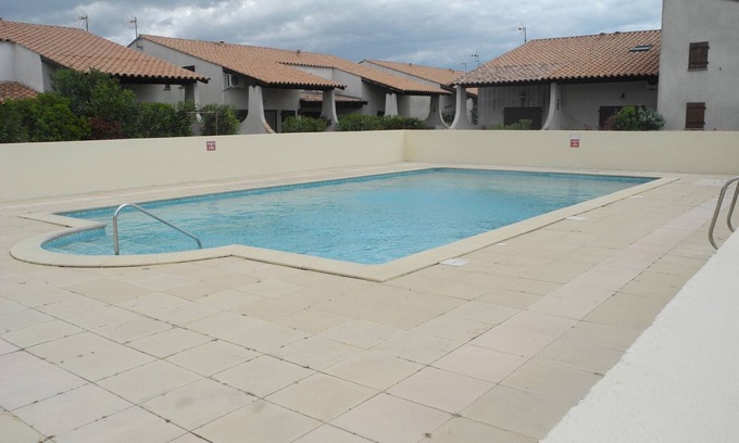 Saintes-Maries-de-la-Mer Apartment | Cozy house for 6 people with parking in Saintes-Maries-de-la-Mer