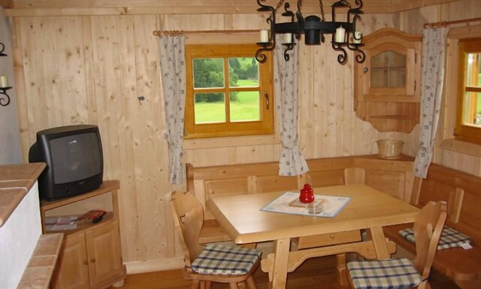 Lassing Apartment | Cozy holiday home with hut character