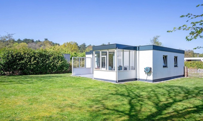 Den Burg House | Cozy holiday home with hot tub on Texel