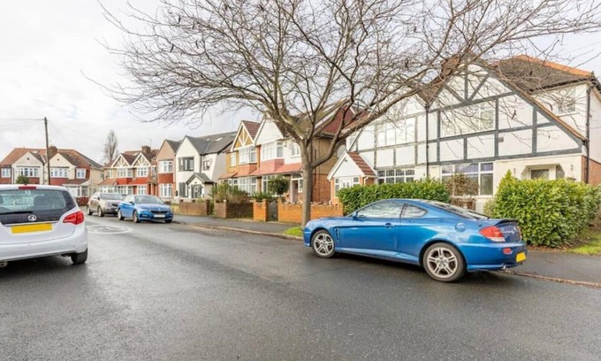 Hounslow South House | Cozy home from home