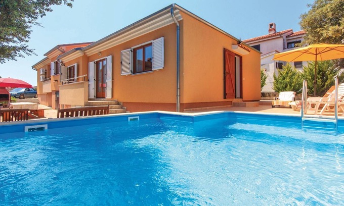 Vinkuran House | Cozy home in Pula with WiFi