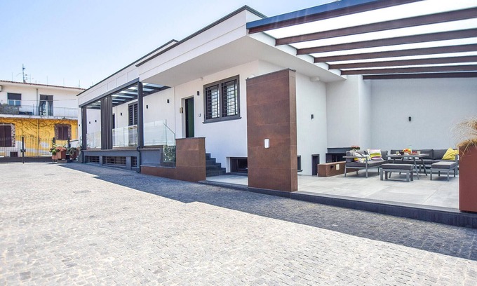 Terzigno House | Cozy home in Terzigno with kitchen