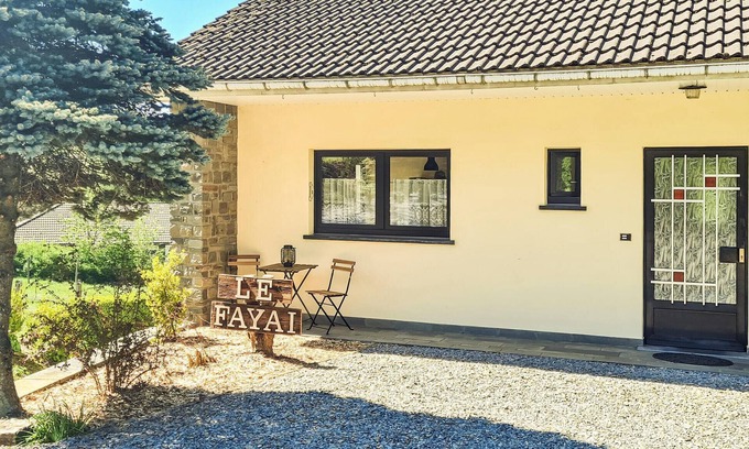 Walk House | Cozy home in Waimes with WiFi