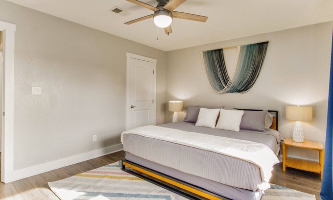 Gulf Breeze House | Cozy home minutes to beaches