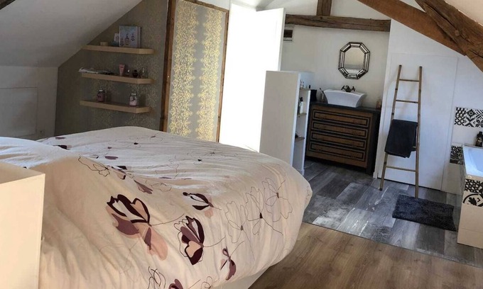 Bournezeau House | Cozy house between Puy du fou, beaches, Nantes and Marais Poitevin