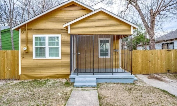 South Dallas - Fair Park House | Cozy House