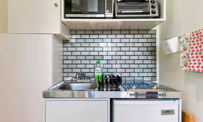 San Anselmo Apartment | Cozy in law suite in beautiful Marin.