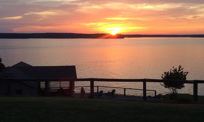 Modoc Cabin | Cozy Lakefront Log cabin with miles of view plus small beach!