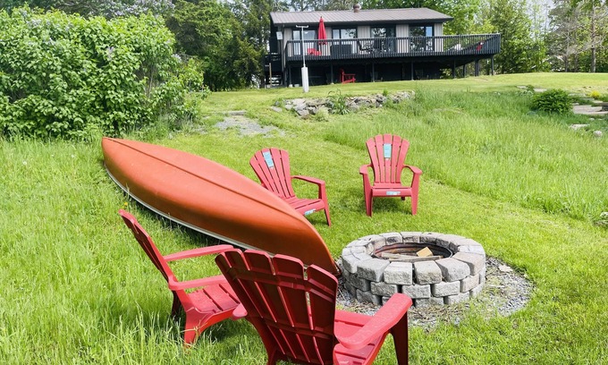 Stone Mills Cottage | Cozy lakeside cottage with breathtaking views & amazing fishing