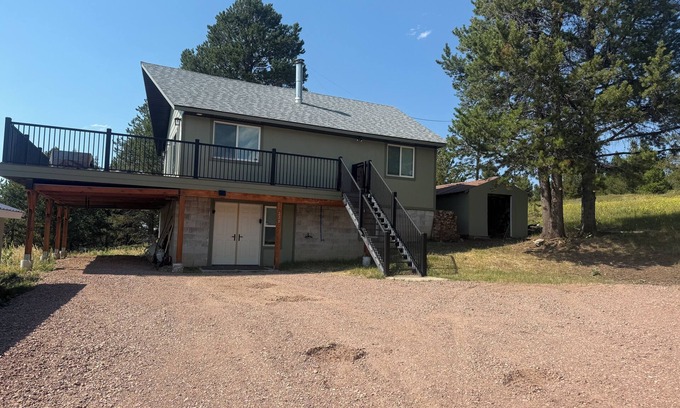 Georgetown Ski Chalet | Cozy Lakeview Cabin – Perfect for Ski Trips & Montana Getaways