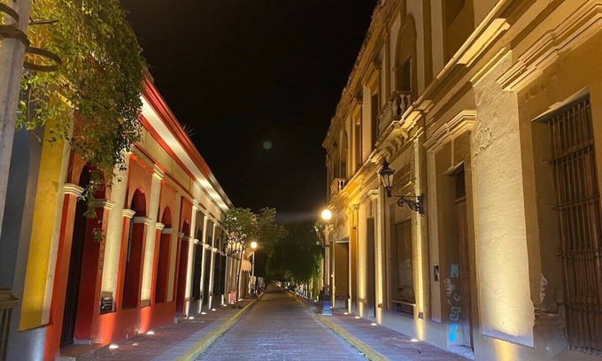 Downtown Mazatlan Apartment | Cozy loft at historic district |near the beach.
