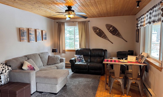 Jemez Springs House | Cozy mountain hideaway near Valles Caldera