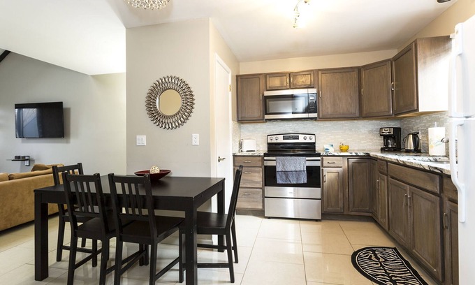 Tannersville House | Cozy Mountain Home: Perfect for Families, Groups and Pets