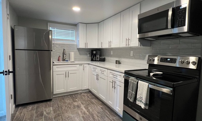 North Massapequa Apartment | Cozy New Apartment in North Massapequa