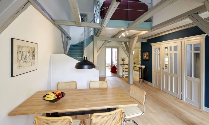 Bischofszell Apartment | Cozy old town penthouse in the middle of the rose town of Bischofszell