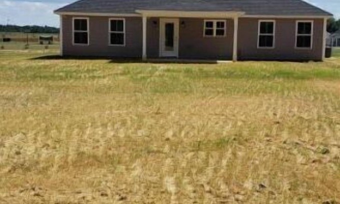 Statesboro House | Cozy, peaceful and beautiful fully furnished-2bd