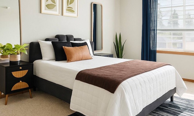 Covington House | Cozy private room w/turo car rental option