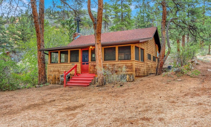 Green Mountain Falls Cabin | Cozy Secluded Cabin!