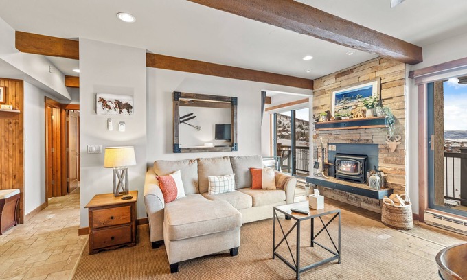 Steamboat Springs Condo | Cozy Storm Meadows Condo w/Pool & Spa 1076