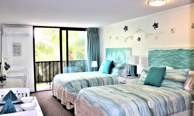 Waikiki Apartment | Cozy studio in boutique condotel at the heart of Waikiki 2 blocks from the beach