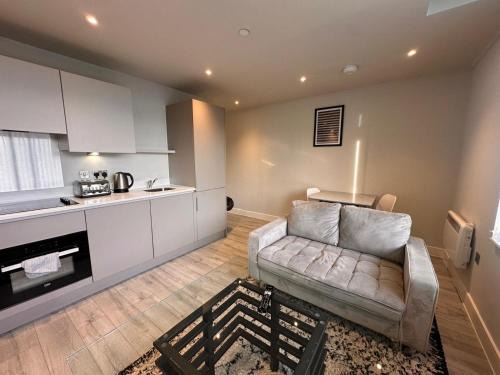 Bracknell Apartment | Cozy Studio in Bracknell with free Parking