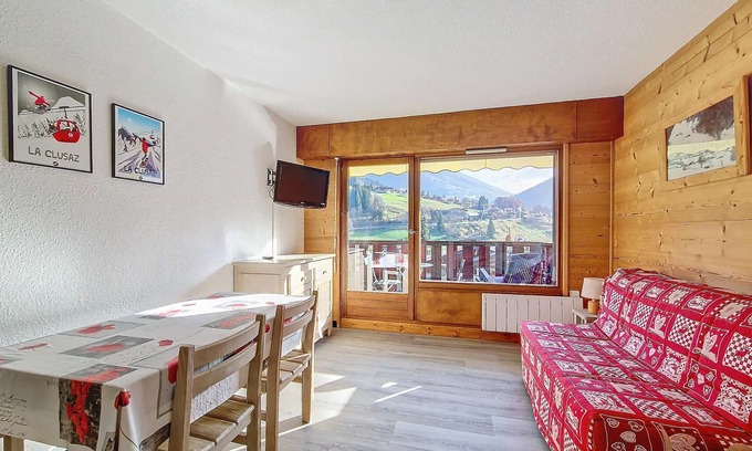 La Clusaz Apartment | Cozy studio in La Clusaz for 4 pers, WIFI, garage, pets allowed
