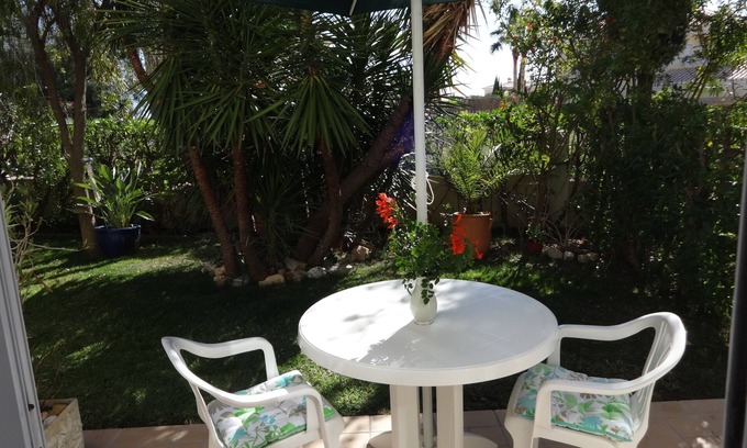 Porches Apartment | Cozy studio in the garden with terrace