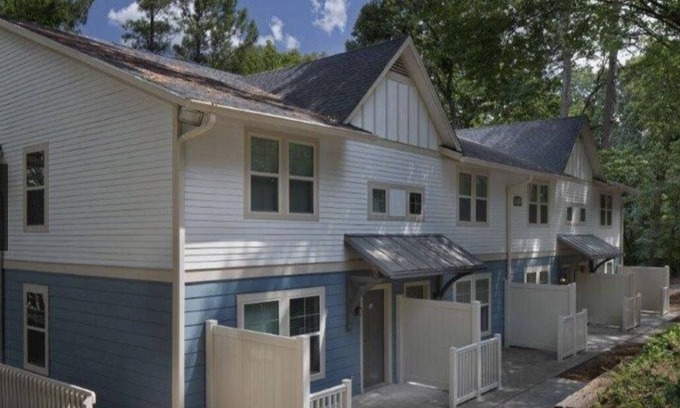 Cumberland Apartment | Cozy studio Near Braves Stadium/Cumberland Mall!