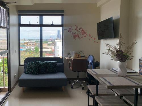 Mabolo Apartment | Cozy Studio, super fast internet, workspace and washer