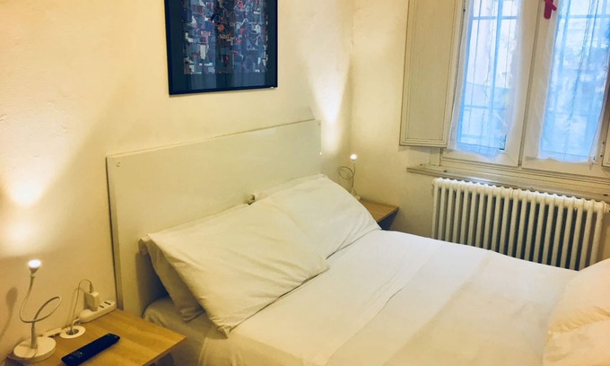 Historic Center Apartment | Cozy studio,Wifi,kitchen and bath!