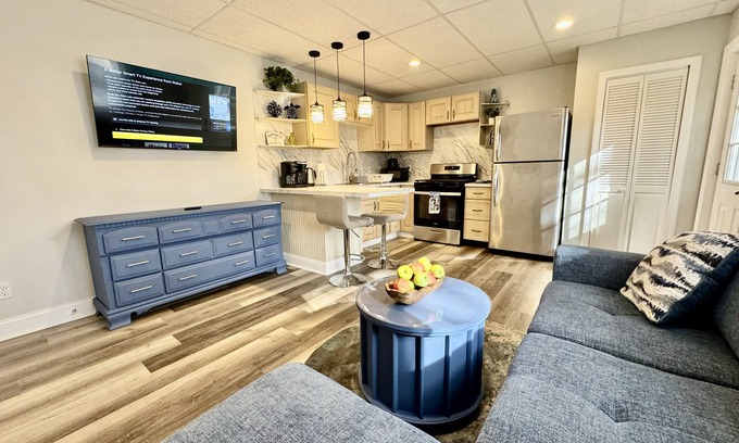 Old Orchard Beach Condo | Cozy, sunny condo. Pet friendly